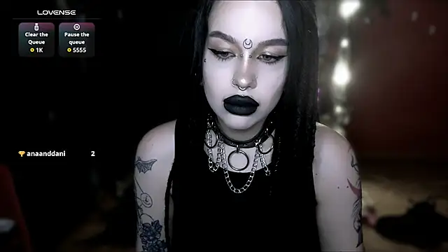 alexx succubus online show from April 17, 2026, 9:29 pm