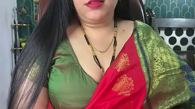 FlatVincy4 online show from February 21, 2026, 3:29 am