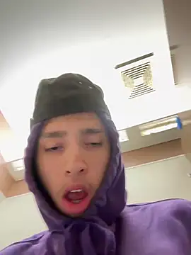 qbaby96 online show from February 12, 2025, 7:55 am