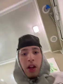 qbaby96 online show from March 4, 2025, 5:53 am