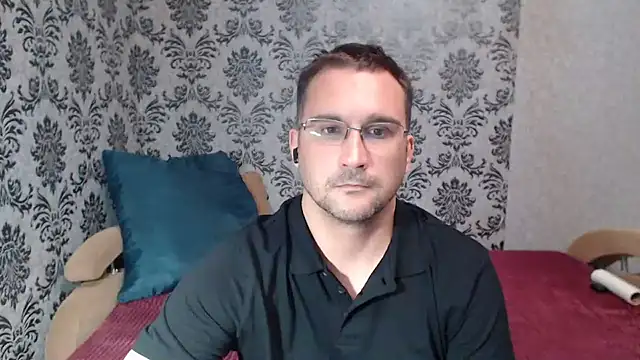 Snapshot of Sanderx chatting on April 5, 2026, 7:00 pm Sanderx online show from April 5, 2026, 7:00 pm