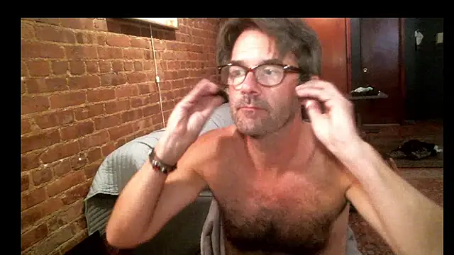 Johnny Bottoms online show from September 20, 2025, 12:39 pm