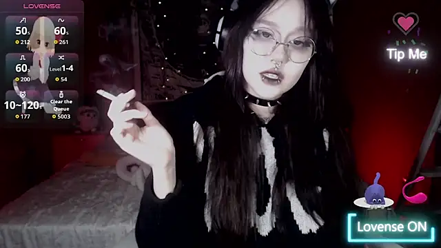 chloe crystall killer online show from October 4, 2025, 7:39 am