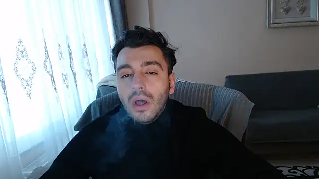 handsomeee04 online show from December 17, 2025, 5:57 am