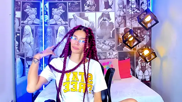 Nicole Angels  online show from January 8, 2025, 1:41 pm