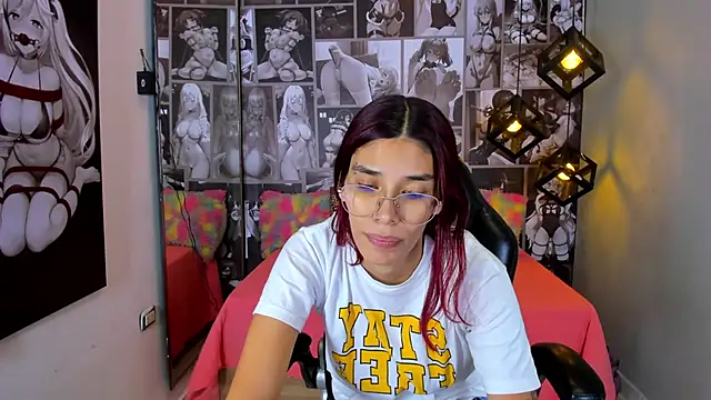 Nicole Angels  online show from January 25, 2025, 2:14 pm