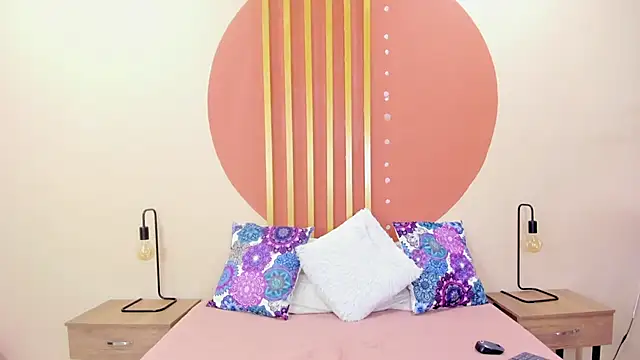 Nicole Angels  online show from February 2, 2025, 2:02 pm