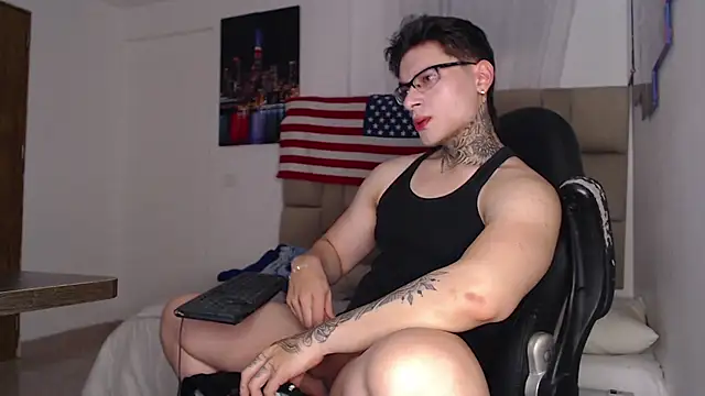 DennisWalkerr online show from February 1, 2025, 12:29 am