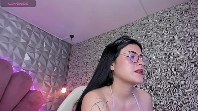 Snapshot of morgan_reds chatting on February 26, 2025, 9:32 am morgan reds online show from February 26, 2025, 9:32 am