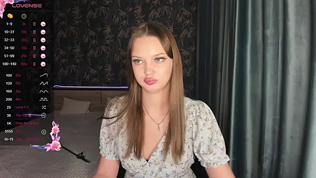 Lovely Lure online show from January 3, 2025, 3:55 pm