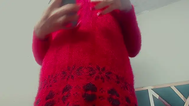 Snapshot of fox_naughty_violet chatting on October 30, 2025, 7:36 pm fox naughty violet online show from October 30, 2025, 7:36 pm