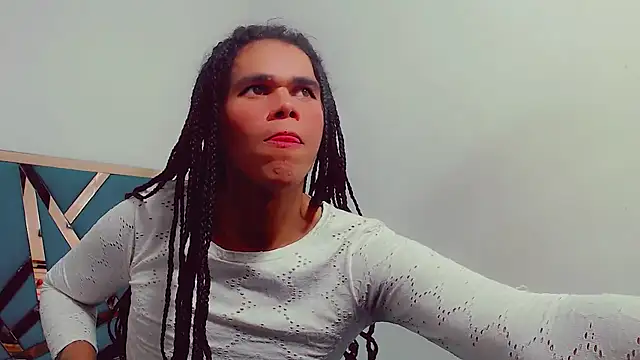 Snapshot of fox_naughty_violet chatting on December 2, 2025, 7:31 pm fox naughty violet online show from December 2, 2025, 7:31 pm