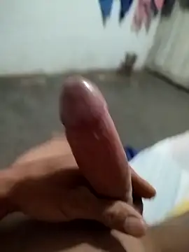 Snapshot of crazysex095 chatting on January 2, 2025, 2:22 am crazysex095 online show from January 2, 2025, 2:22 am