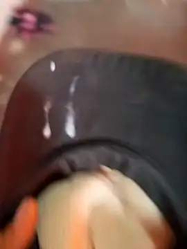 Snapshot of crazysex095 chatting on February 1, 2025, 11:58 pm crazysex095 online show from February 1, 2025, 11:58 pm