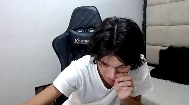 andy dan18 online show from December 30, 2024, 8:58 pm