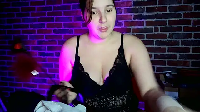 Heleneecesmecs2 online show from January 1, 2025, 1:04 am