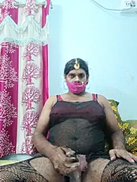 Snapshot of Amadass90 chatting on June 3, 2026, 6:35 pm Amadass90 online show from June 3, 2026, 6:35 pm