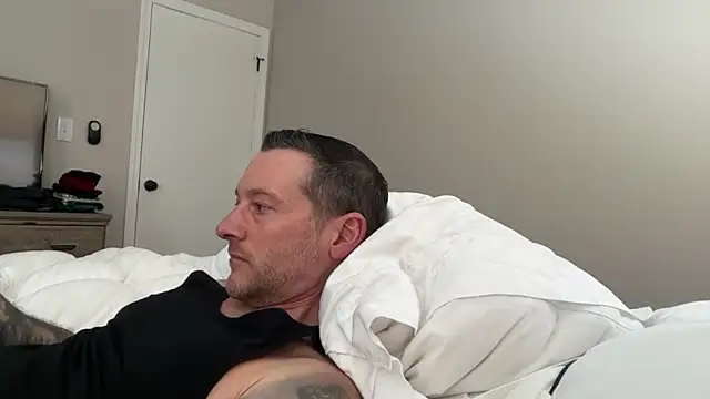 moon-boy online show from February 12, 2025, 9:01 pm