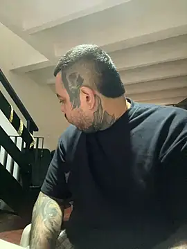 El Titan1998 online show from January 23, 2025, 3:01 pm