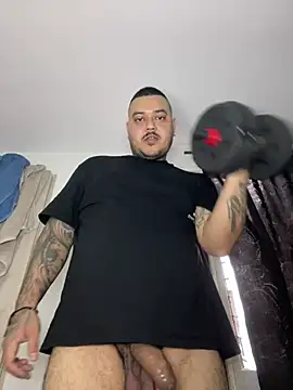 El Titan1998 online show from January 25, 2025, 7:18 pm