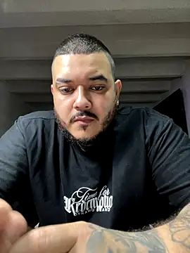 El Titan1998 online show from September 12, 2025, 10:10 pm