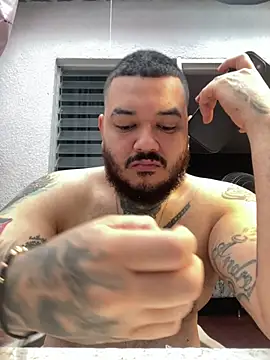 El Titan1998 online show from February 26, 2026, 12:15 pm