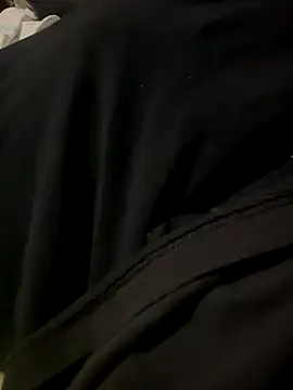 Snapshot of Dvddd chatting on November 11, 2025, 8:31 pm Dvddd online show from November 11, 2025, 8:31 pm