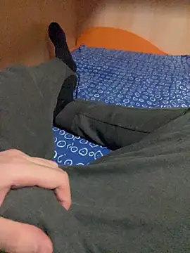 Snapshot of Dvddd chatting on December 2, 2025, 9:10 pm Dvddd online show from December 2, 2025, 9:10 pm