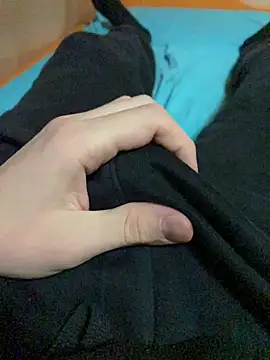 Snapshot of Dvddd chatting on December 14, 2025, 10:20 am Dvddd online show from December 14, 2025, 10:20 am