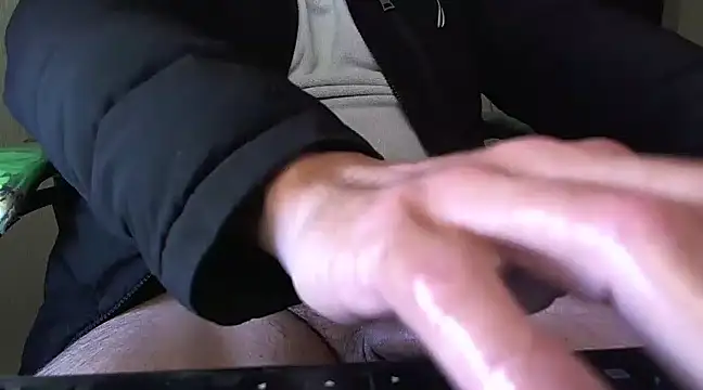 Snapshot of 069kinchan chatting on February 13, 2025, 11:47 pm 069kinchan online show from February 13, 2025, 11:47 pm