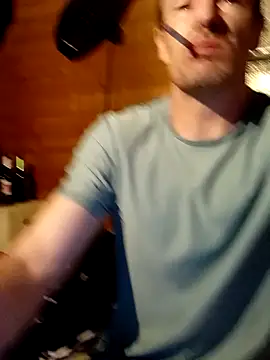 Eddyfrancis87 online show from September 25, 2025, 10:24 pm