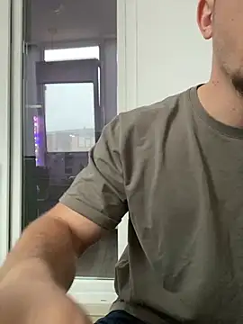 couplehot992 online show from December 24, 2024, 9:28 am