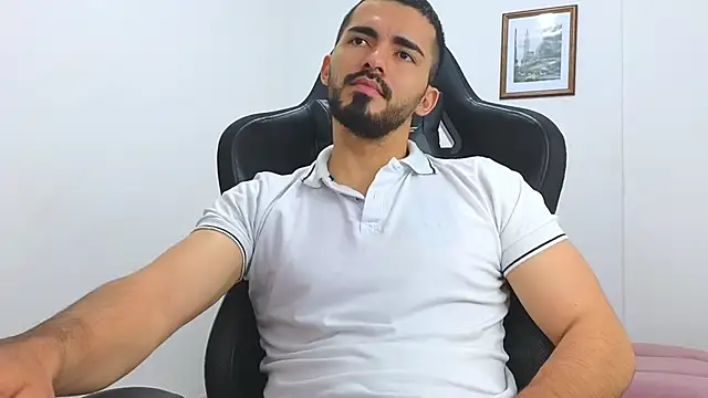 Massimoo 07 online show from March 10, 2025, 10:34 pm