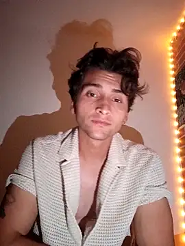 Juman1980 online show from March 31, 2026, 6:47 am