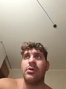 michemichemiche8 online show from September 23, 2025, 5:38 pm