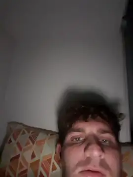 michemichemiche8 online show from October 14, 2025, 9:04 pm