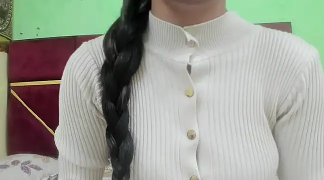 Somiya87 online show from February 25, 2025, 4:10 pm