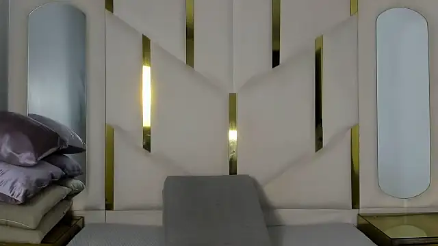 IsabellRodriguez18 online show from January 14, 2026, 3:12 am