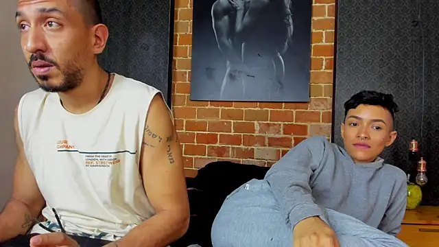 AntonAndSofii online show from January 26, 2025, 5:23 am