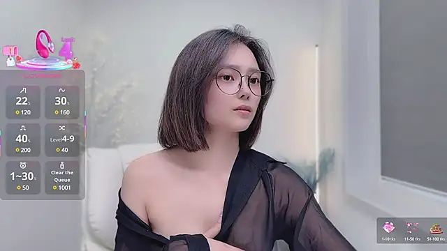 Snapshot of Natasha2025 chatting on March 14, 2025, 7:55 pm Natasha2025 online show from March 14, 2025, 7:55 pm