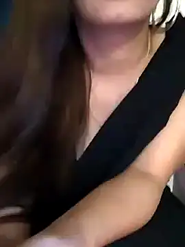 Aish29xh online show from February 19, 2025, 7:05 pm