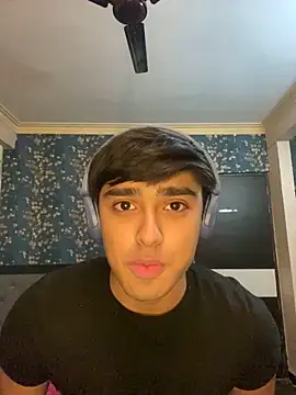 Snapshot of sunny49477 chatting on December 25, 2024, 7:45 pm sunny49477 online show from December 25, 2024, 7:45 pm