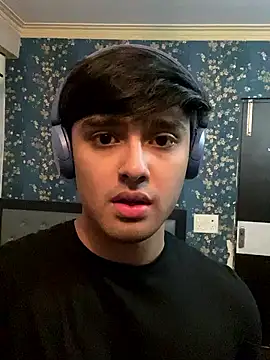 Snapshot of sunny49477 chatting on January 25, 2025, 10:40 am sunny49477 online show from January 25, 2025, 10:40 am