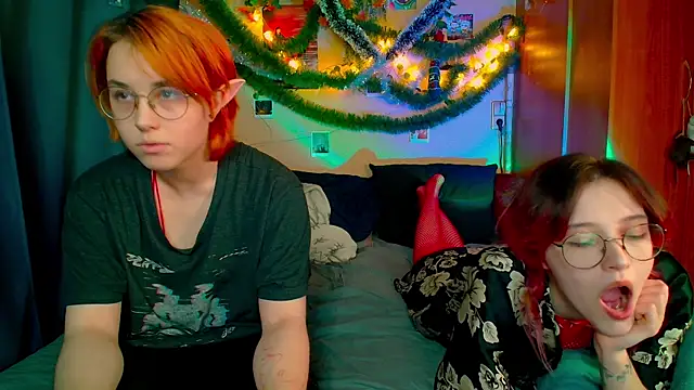 TrickyKitsune online show from January 8, 2026, 2:19 pm