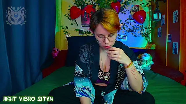 TrickyKitsune online show from March 16, 2026, 3:38 pm