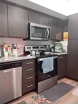 VelvetChocolate7 online show from October 28, 2025, 6:43 pm