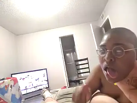 Itallionstallion online show from December 29, 2024, 9:06 am