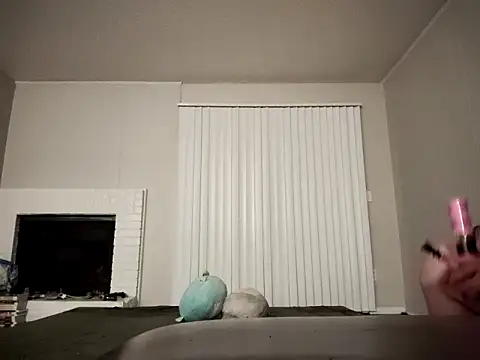 Itallionstallion online show from March 10, 2025, 6:38 am