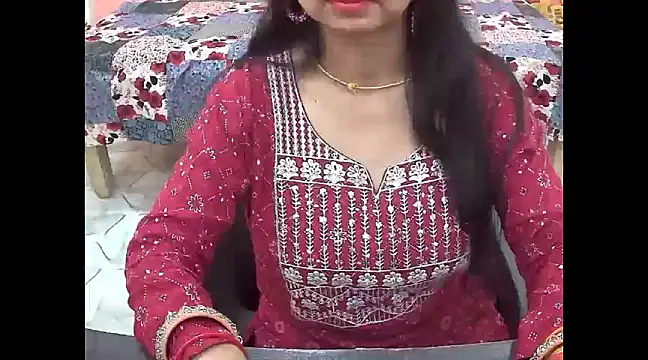 Snapshot of sexyrdxx chatting on January 7, 2025, 6:48 am sexyrdxx online show from January 7, 2025, 6:48 am