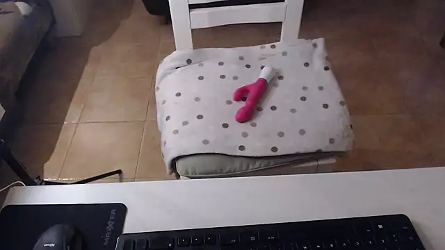 LasolitaAuri online show from February 1, 2025, 5:58 pm